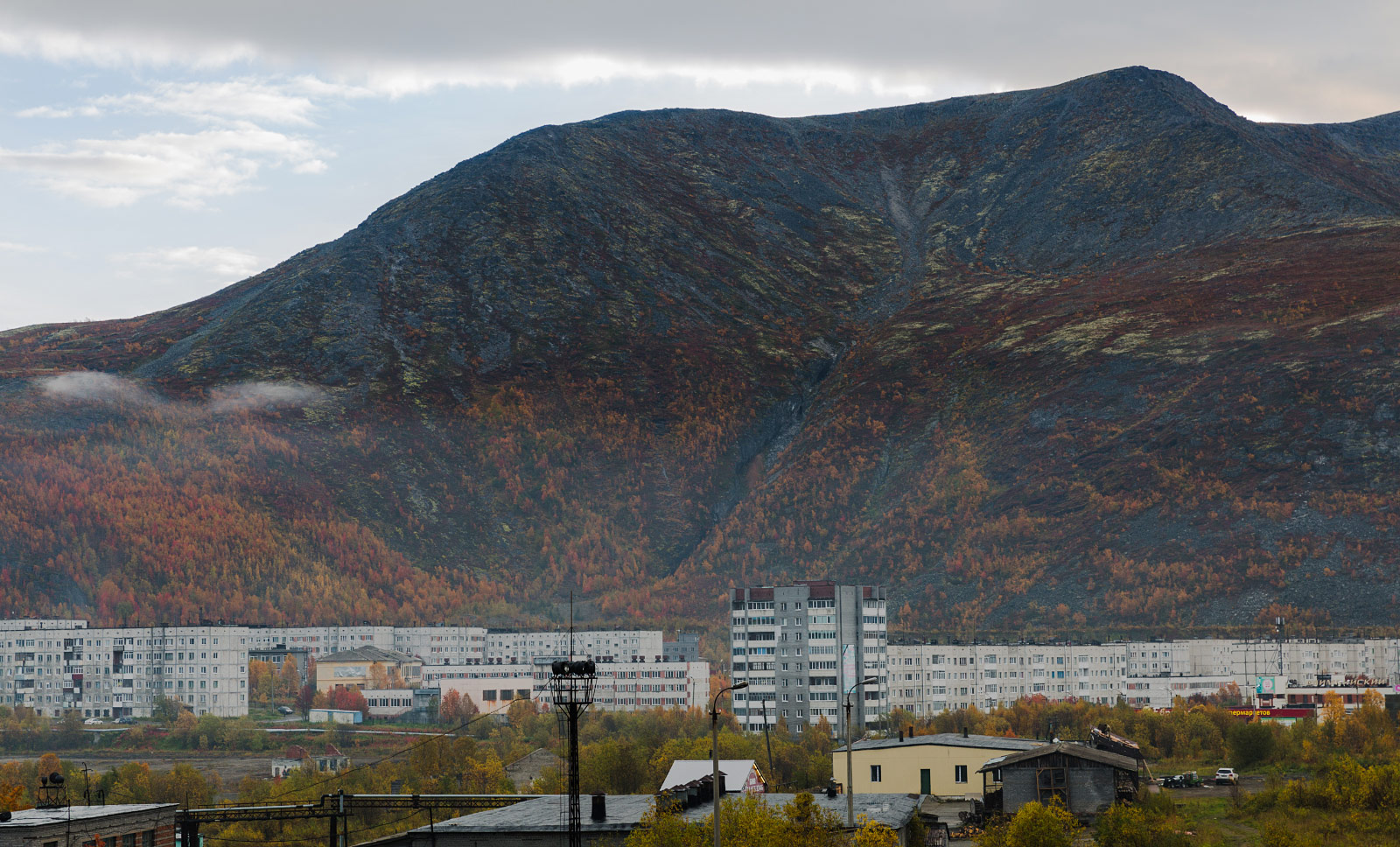 Kirovsk (Кировск)